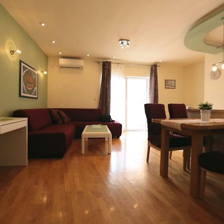 Apartman Vrsalovic Sumartin Luaran gambar