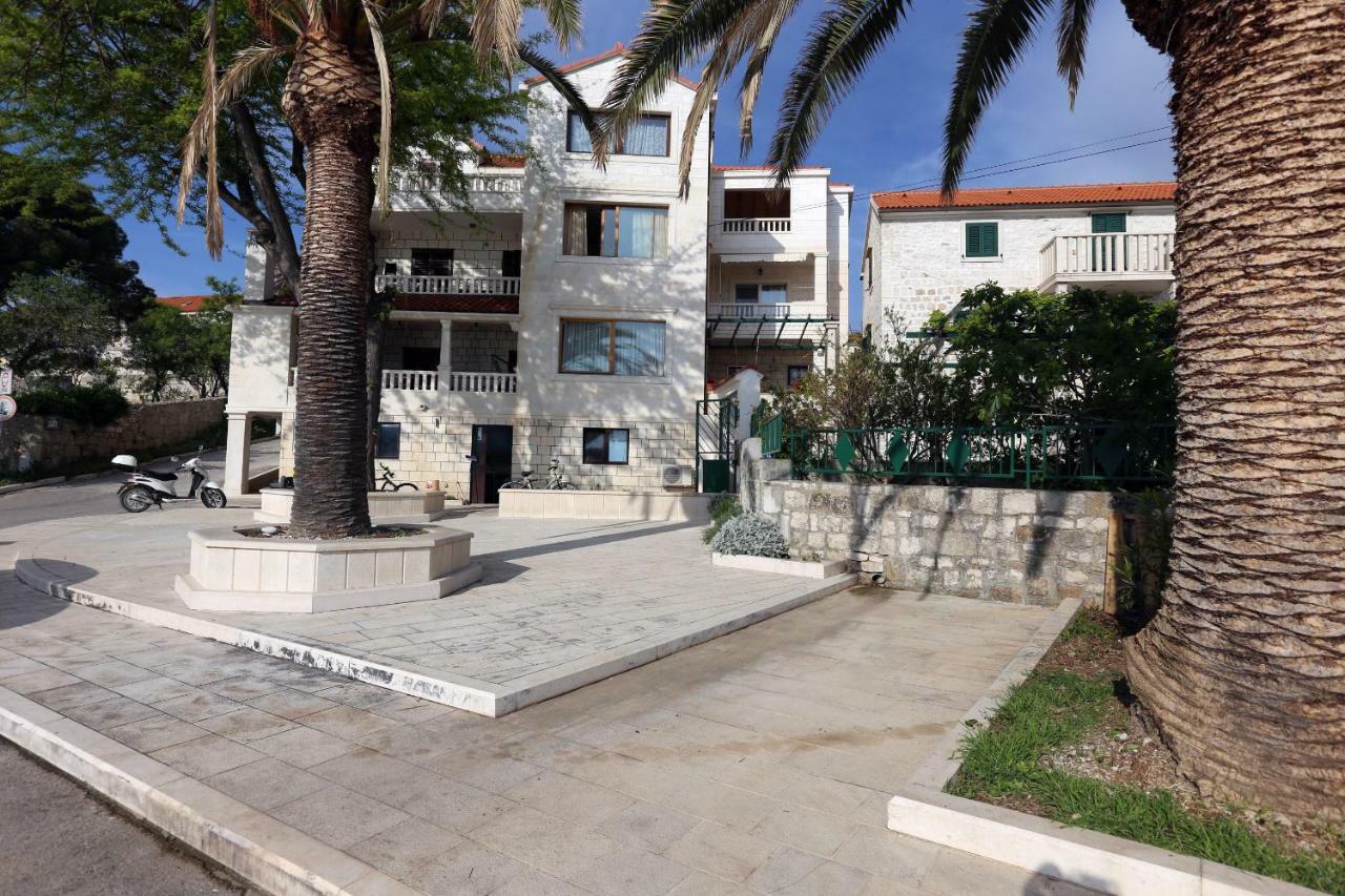 Apartman Vrsalovic Sumartin Luaran gambar