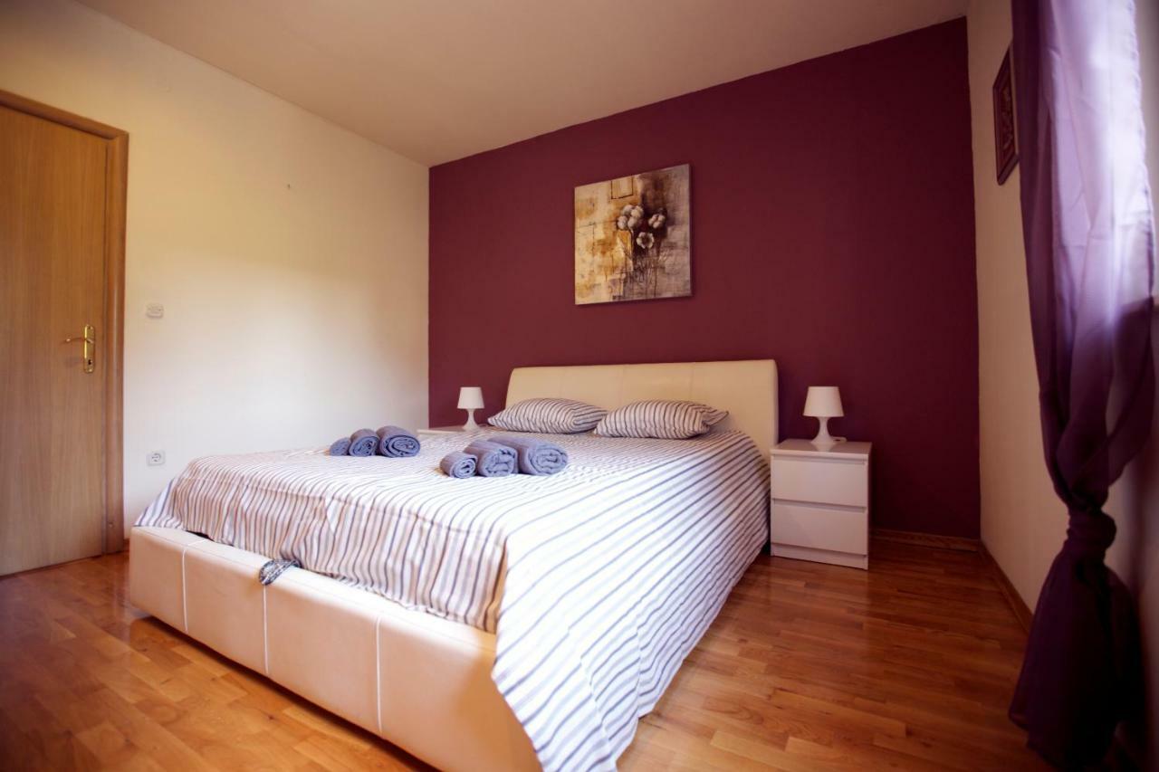 Apartman Vrsalovic Sumartin Luaran gambar